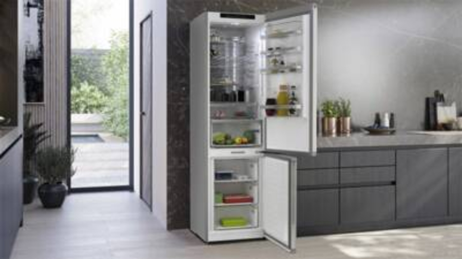 Siemens KG39NEIAF iQ500 Kühl-Gefrier-Kombination mit Gefrierbereich   203 x 60 cm, Gebürsteter Stahl ,Total noFrost