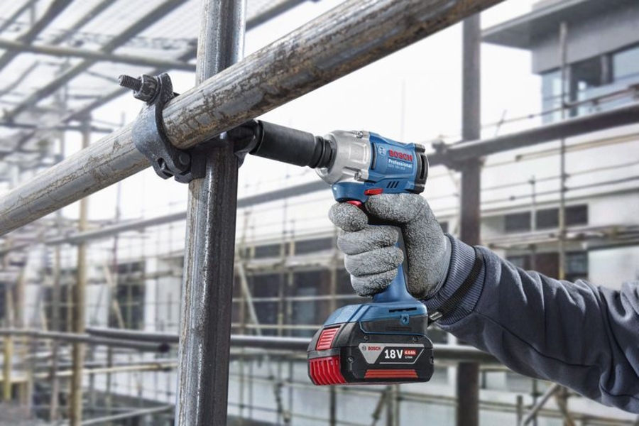 BOSCH Professional GDS 18V-350 Akku-Drehschlagschrauber Solo 06019M5020