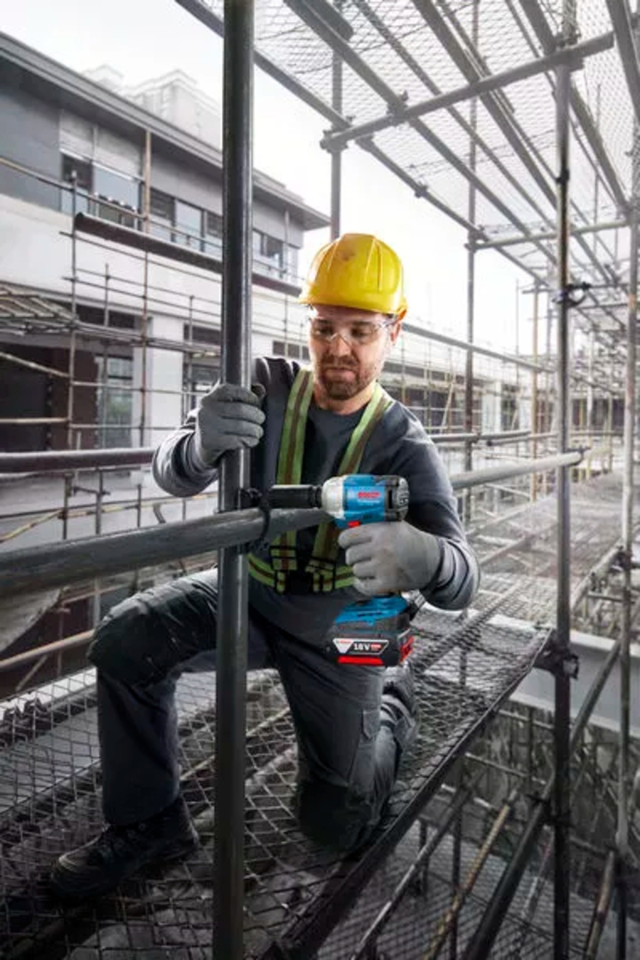 BOSCH Professional GDS 18V-350 Akku-Drehschlagschrauber Solo 06019M5020