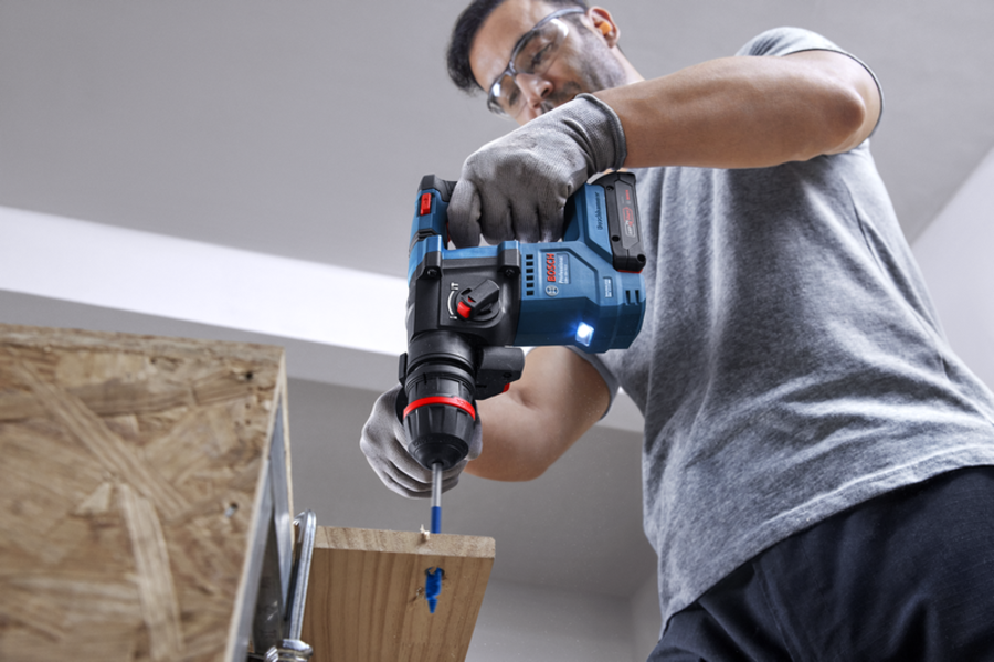 BOSCH Professional GBH 18V-18 X Akku-Bohrhammer mit ONECHUCK Solo 0611927100