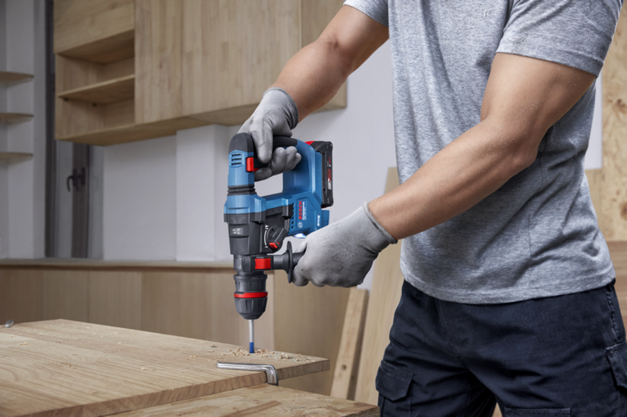 BOSCH Professional GBH 18V-18 X Akku-Bohrhammer mit ONECHUCK Solo 0611927100