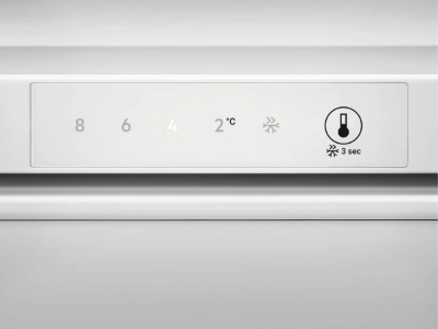 AEG RTS811DXAW 