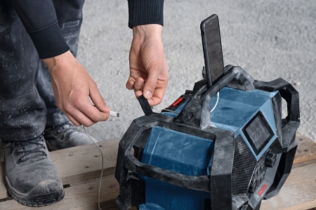 BOSCH Professional GPB 18VH-6 SRC Professional Akku-Radio 