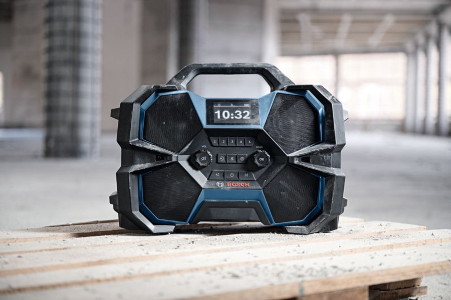 BOSCH Professional GPB 18VH-6 SRC Professional Akku-Radio 