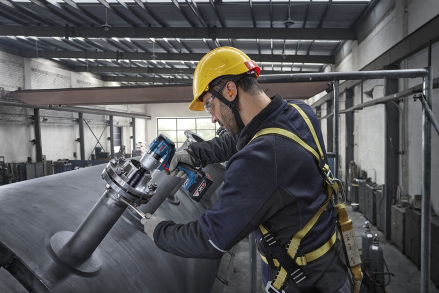 BOSCH Professional GDS 18V-780  Akku-Drehschlagschrauber 06019P4021