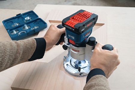 BOSCH Professional GKF 18V-8 Akku-Kantenfräse 06016C2001