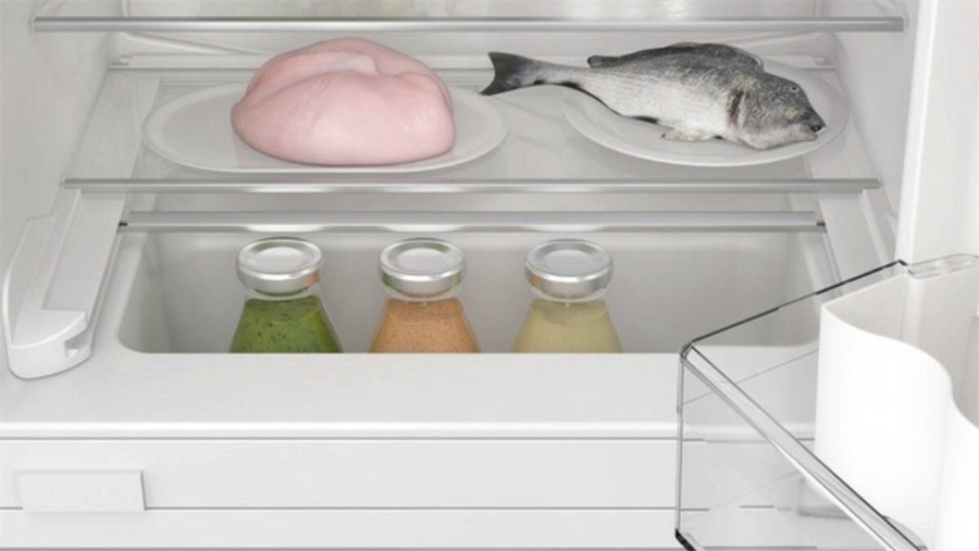 Bosch KUL22VFD0 Einbau-Unterbau Kühlschrank mit Gefrierfach 82 cm Nische Weiss