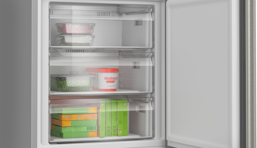 Bosch KGN492IAF Serie 4 Kühl-Gefrier-Kombination  Stand  203 x 70 cm, Gebürsteter Stahl,NoFrost