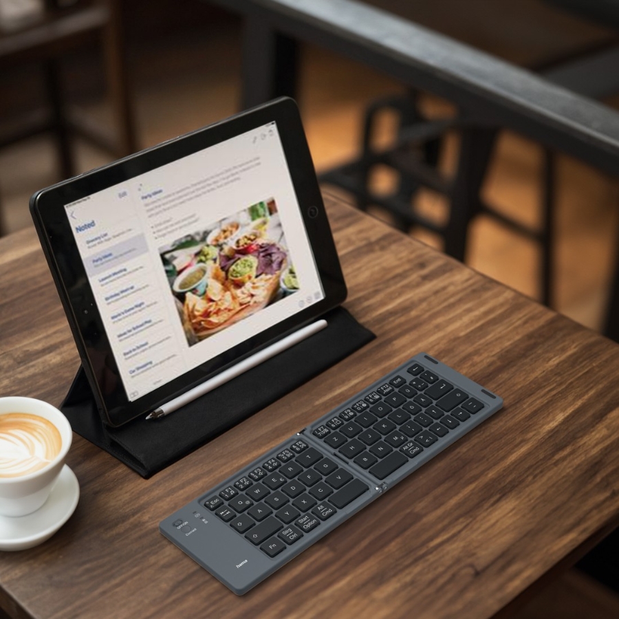 Hama 125136 Tastatur Travel 450,DE Schwarz 