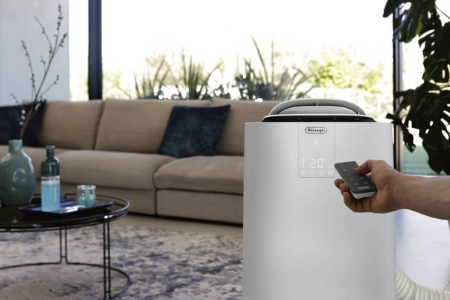 De´Longhi PAC AP140i Gentle Jet mobiles Klimagerät 