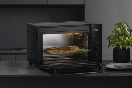 Hisense HOM30AF  Mini-Ofen/30 L Kapazität/1800 W Leistung/230° max.  Ofentemperatur/Umluftfunktion Schwarz