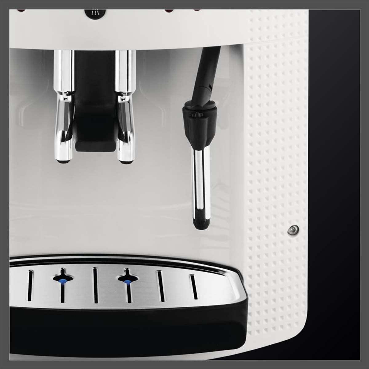 Krups EA8105 Kaffeemaschine Milchsystem mit CappucinoPlus-Düse  weiß 